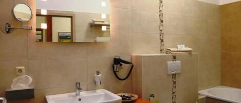 Haartrockner, Handtücher