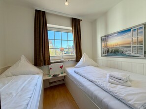 2 bedrooms, in-room safe, WiFi, bed sheets - 006 - Gröde (BC.n3) - BUE - Apartment house Seewind (Büsum)