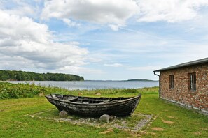 Unclassified image, 3 of 18, button - DZ 110 - DEB 014 maritime hotel with adventure gastronomy (Putbus)