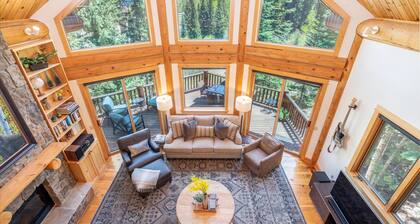 MOUNTAIN MELODY- A Luxury Music Paradise, On Elks Pond, Hot Tub, Oxygen Bar