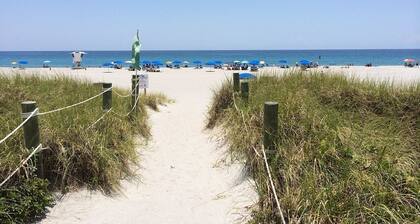 viihtyisä 1940 mökki Delray Beachissä, USA: ssa