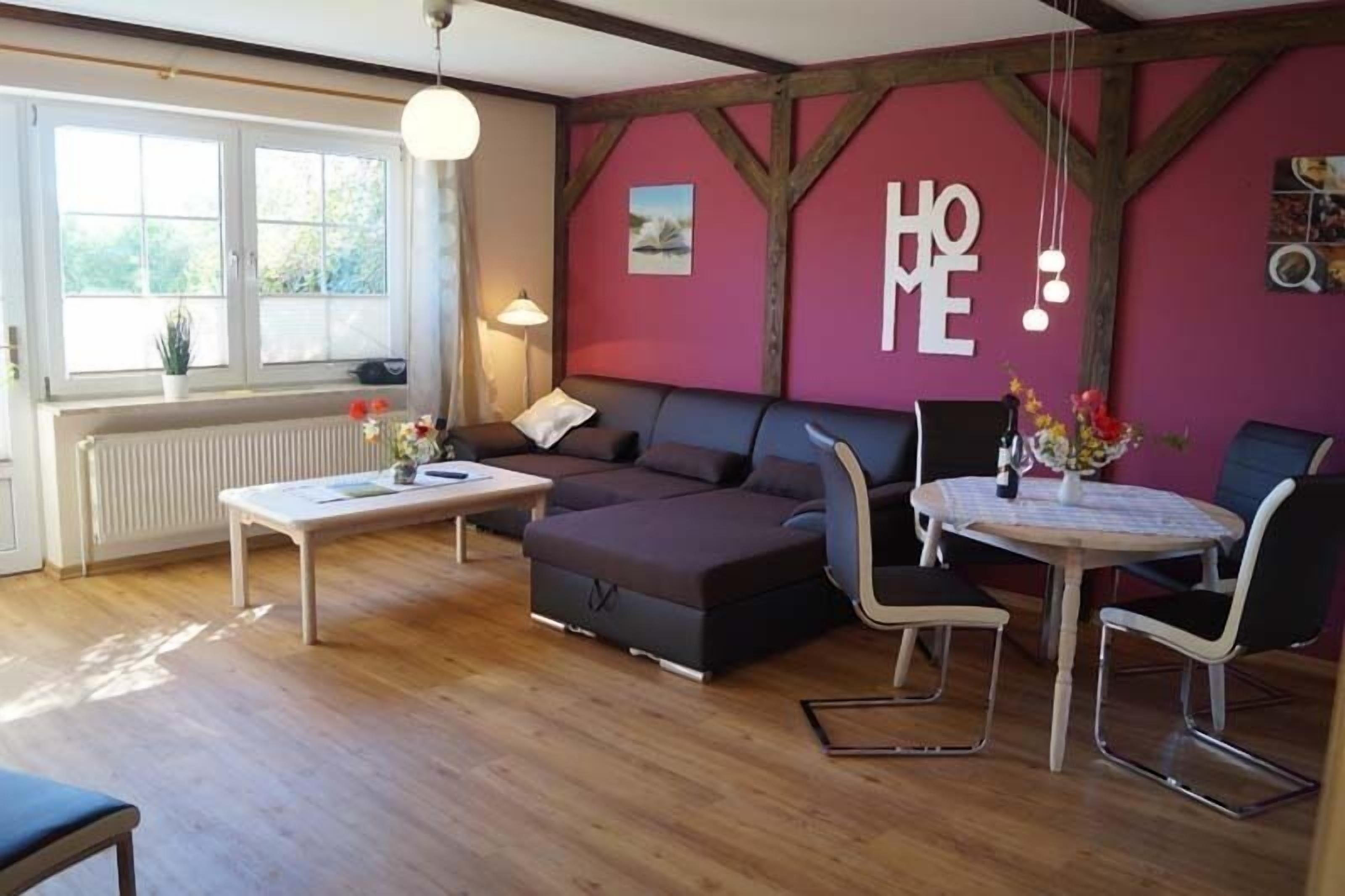 Appartement, 2 slaapkamers, op benedenverdieping | Woonruimte | Flatscreentelevisie