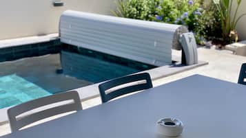 Piscine extérieure, piscine chauffée
