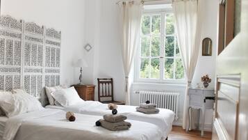 2 chambres, fer et planche Ă repasser, lit parapluie, Wi-Fi gratuit