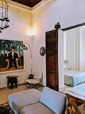 Suite (Trésor) | Bureau, rideaux occultants, fer et planche à repasser, Wi-Fi gratuit