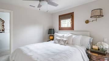 1 Schlafzimmer, Schreibtisch, Bügeleisen/Bügelbrett, WLAN