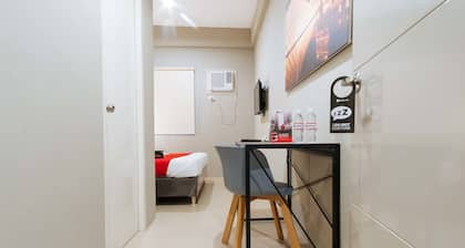 RedDoorz Plus near Osmena Highway 2 - Quarantine Hotel