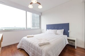 1 chambre, literie de qualité supérieure, couette en duvet d'oie