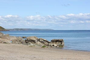 Beach - Lil' Nauti (St Austell)
