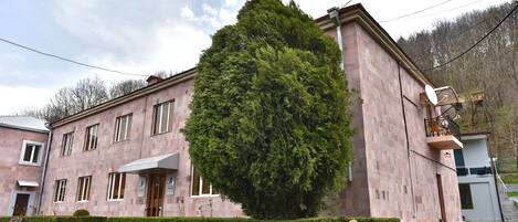 EntrĂ©e de lâhĂ©bergement