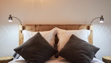 1 quarto, Wi-Fi de cortesia, roupa de cama