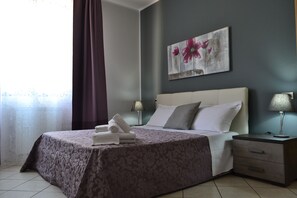 Ropa de cama de alta calidad, camas plegables/adicionales y wifi gratis 