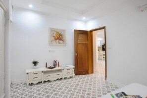 Family Two-Bedroom With Outside-View Balcony