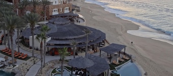 Grand Solmar Land's End Resort & Spa