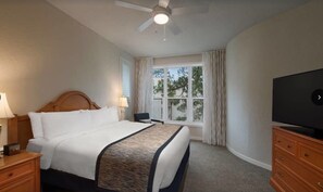 2 chambres, coffres-forts dans les chambres, fer et planche à repasser