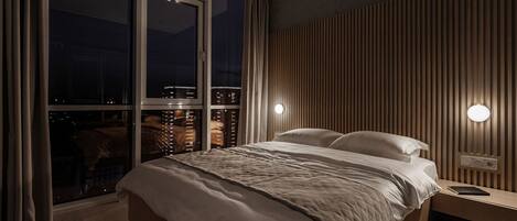 1 chambre, fer et planche Ă repasser, Wi-Fi gratuit, draps fournis