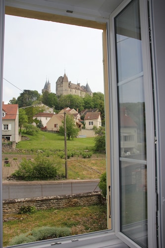 Gite de charme rénové à Larochepot dans les Hautes Cotes de Beaune en Bourgogne