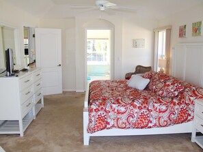 House | 5 bedrooms, desk, free WiFi