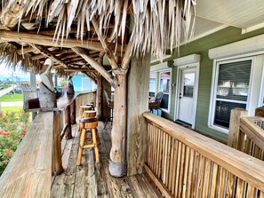 Terrace/patio - LOS PELICANOS - 2 bedroom, Gulf View, Palapa Bar on deck!! (Crystal Beach)