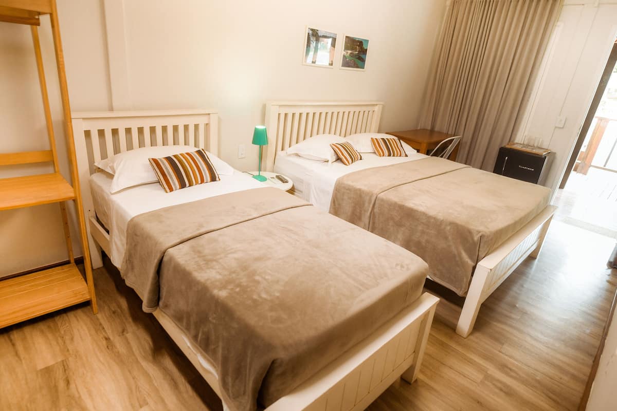 Pillow-top beds, minibar, desk, soundproofing