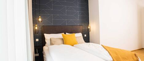 3 Schlafzimmer, Zimmersafe, Schreibtisch, Reisekinderbett