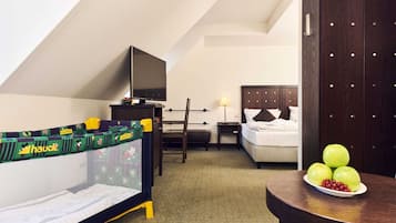 1 bedroom, in-room safe, travel cot, WiFi