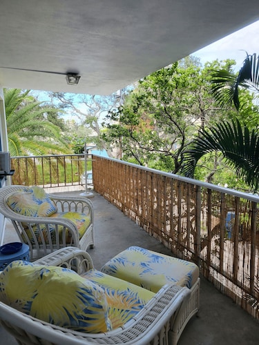 BeachTrail Lodging