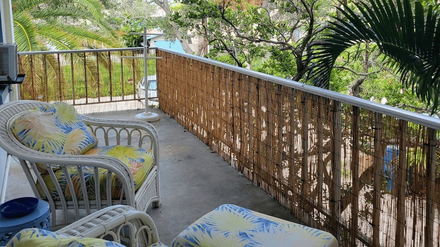 BeachTrail Lodging