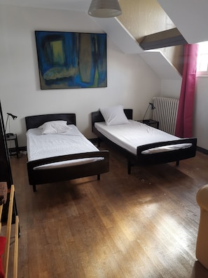 7 Schlafzimmer, WLAN, Bettwäsche