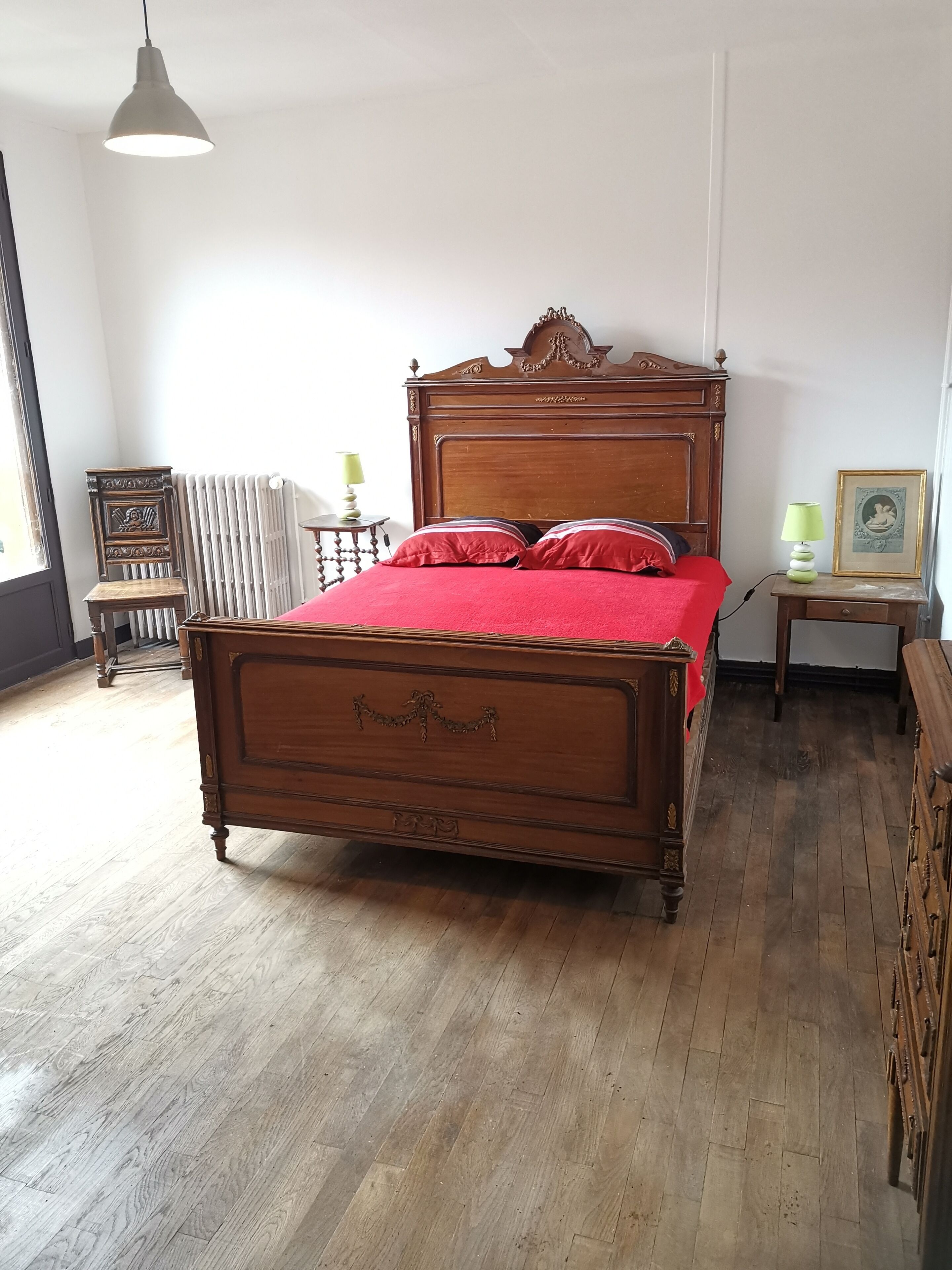 7 habitaciones, wifi y ropa de cama 