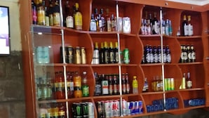 酒吧（店内）