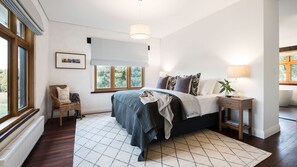 4 habitaciones, internet y ropa de cama 