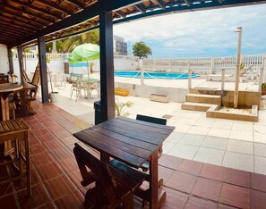 Outdoor pool - Pousada Tartaruga (Rio das Ostras)