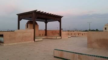 Enceinte de lâhĂ©bergement