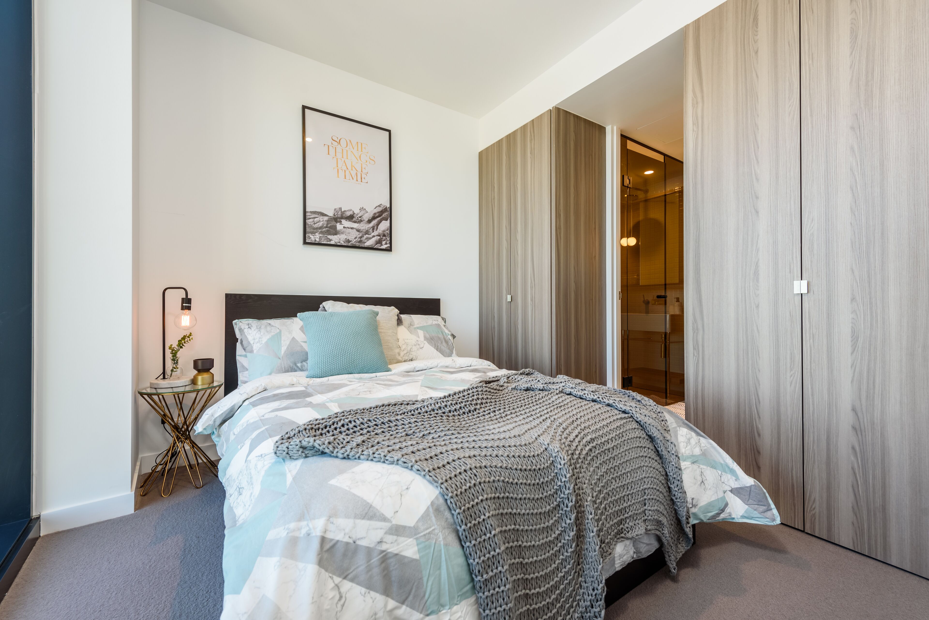 Sky view Marble designed high end 2B2B Apartment