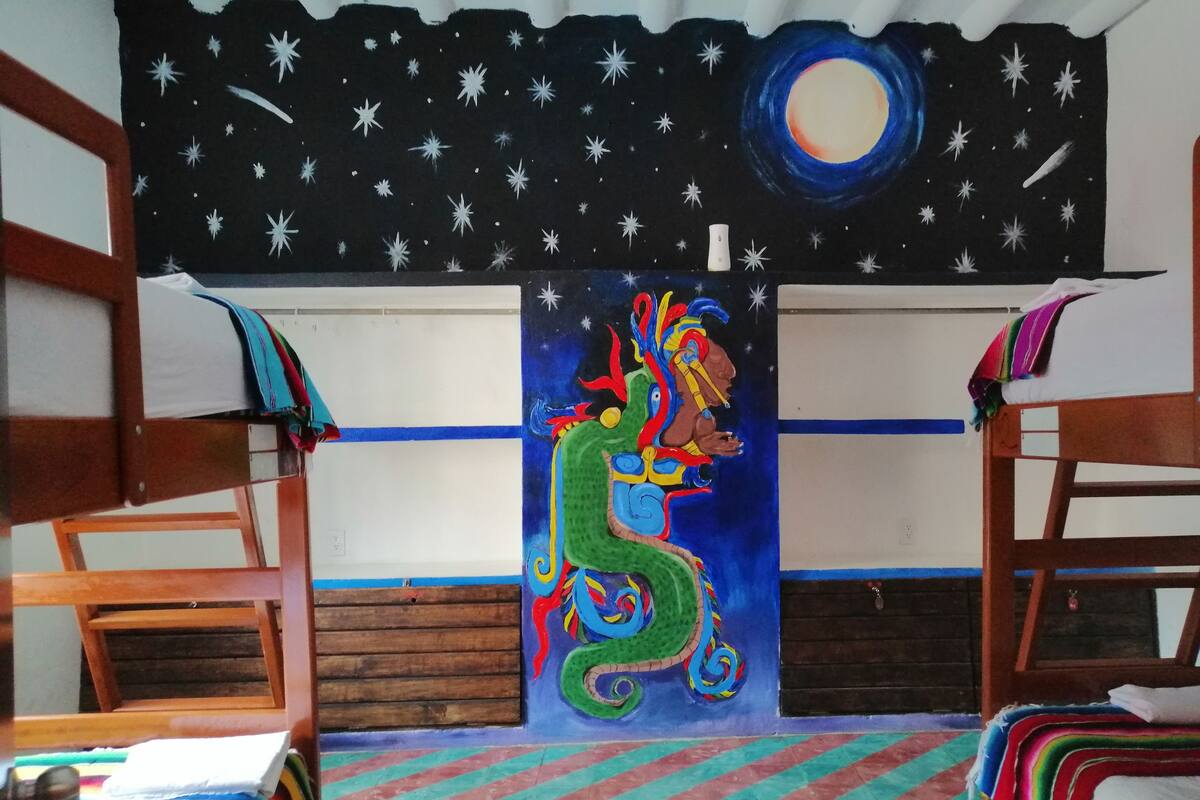 Shared Dormitory, Mix Dorm, 4 Beds | 1 camera, Wi-Fi gratuito, lenzuola