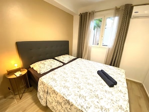 1 chambre, fer et planche à repasser, Wi-Fi, literie fournie