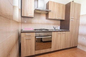 Apartment (A2) | Private kitchen
