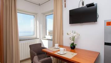 Studio (A1) | Living room