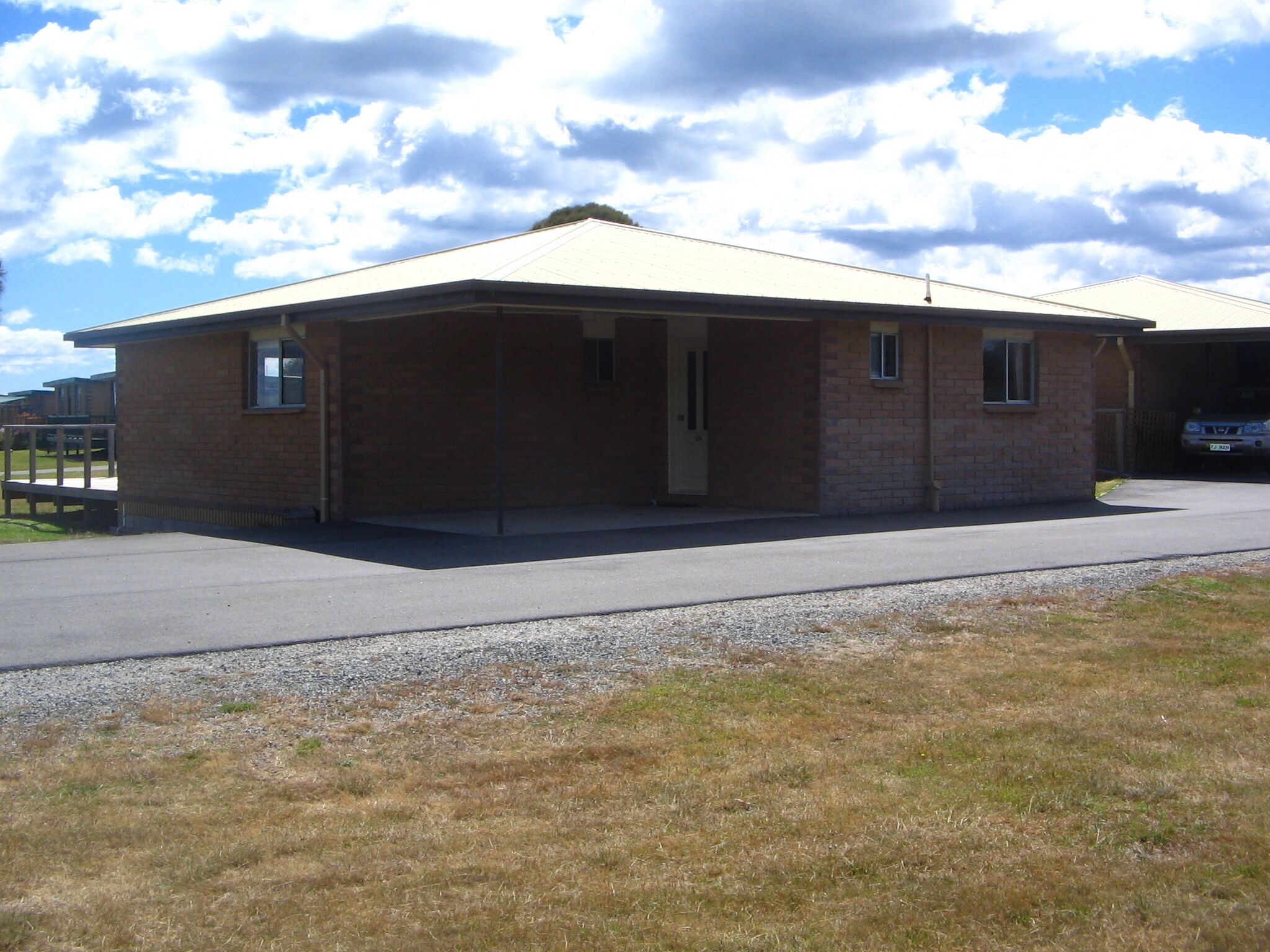Heated outdoor pool . 25min from Bicheno and St Helens  . — image 14