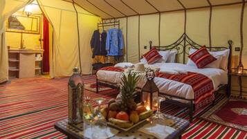 Classic-Zelt (Double) | Schallisolierte Zimmer, kostenloses WLAN, Bettwäsche
