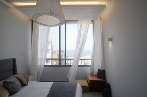 Luxury Apartment | Water view - Luxury Sea View Apartment (Beirut)