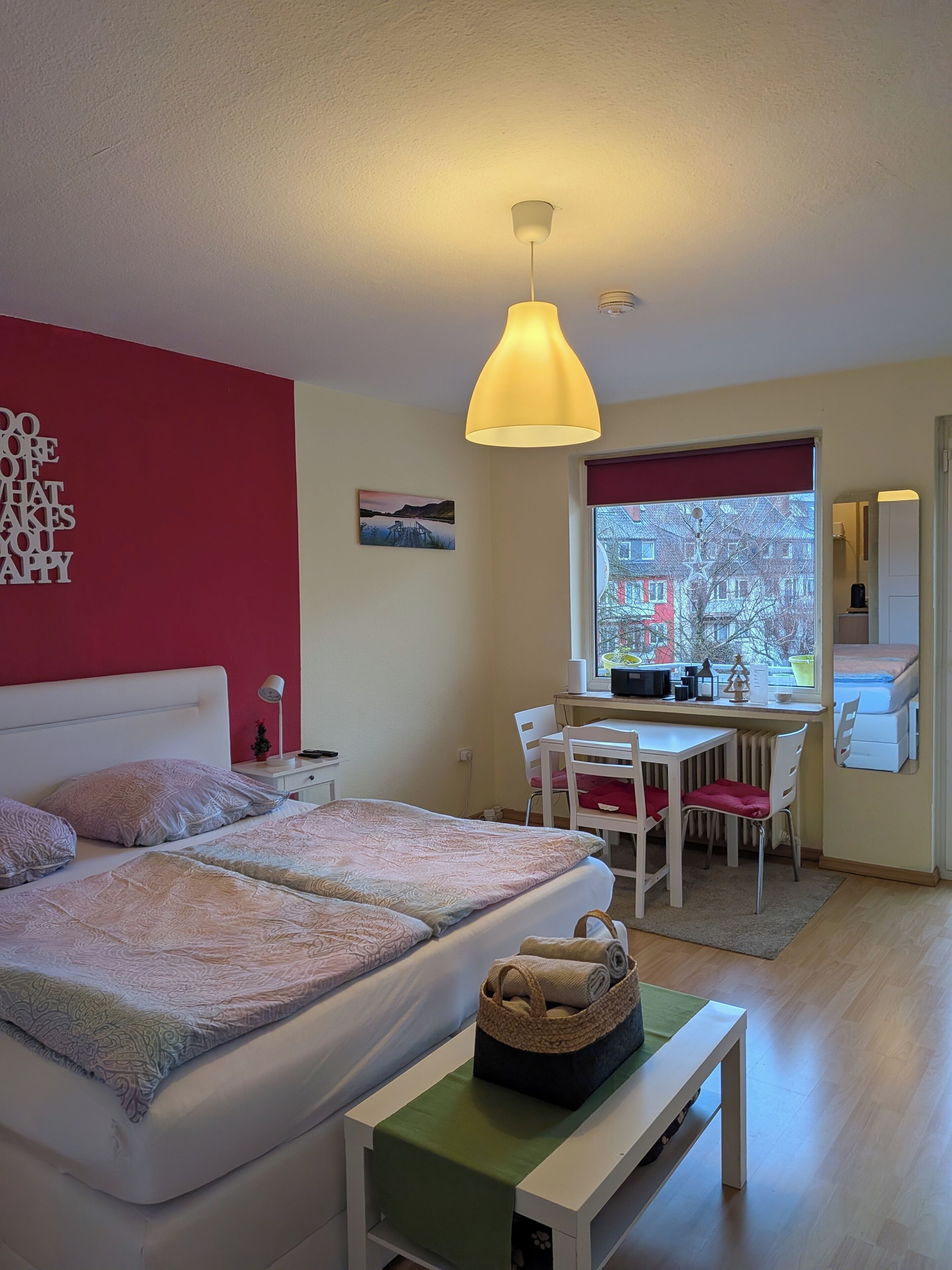 1 Schlafzimmer, Bügeleisen/Bügelbrett, Reisekinderbett, kostenloses WLAN