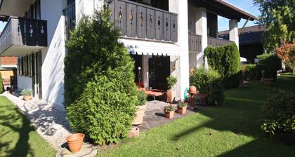 Jolien - Gemütliche Wohnung in ruhiger Lage mit sonniger Terrasse