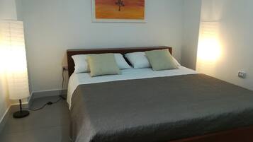 2 camere, ferro/asse da stiro, Wi-Fi, lenzuola