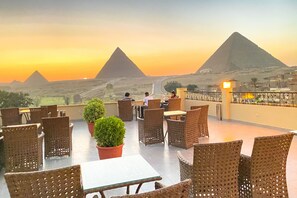 Rooftop terrace - Egypt Pyramids Inn (Giza)