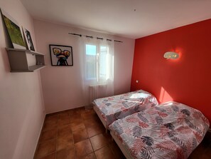 4 bedrooms, iron/ironing board, travel crib, WiFi