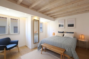 1 bedroom, iron/ironing board, travel crib, free WiFi