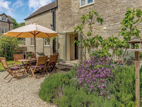 3 bedroom accommodation in Bisley, near Stroud