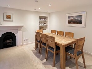 Dining - 4 bedroom accommodation in Plockton (Plockton)